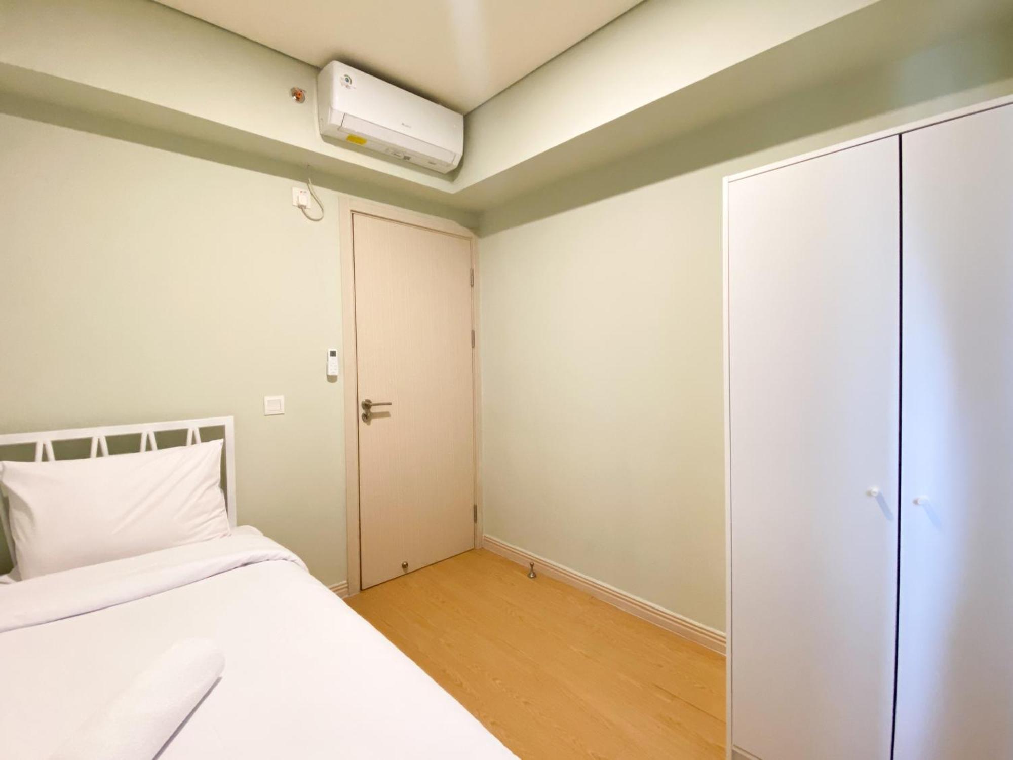 Comfort Stay And Simply 2Br At Meikarta Apartment By Travelio Cikarang Exterior photo